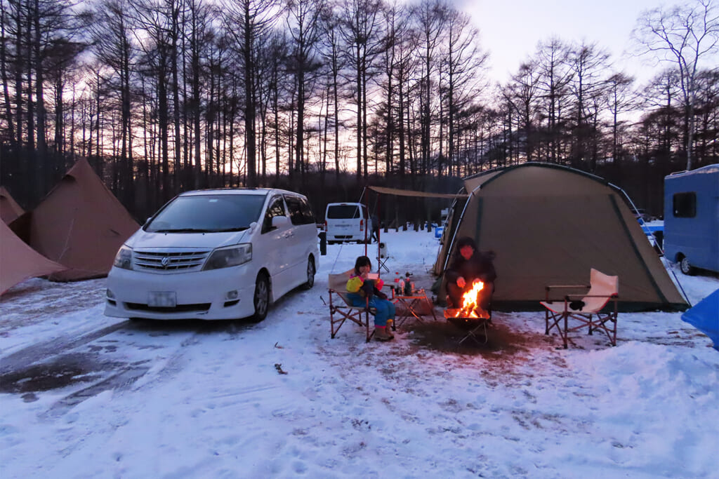 北海道の冬のキャンプ場