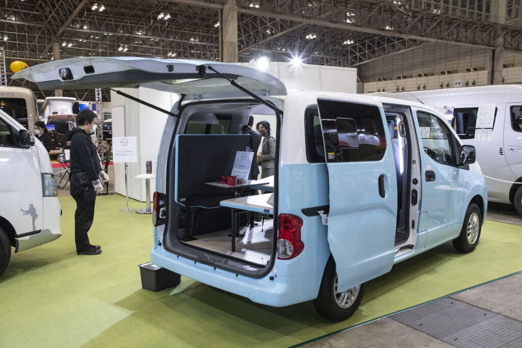 NV200バネットのリヤスタイル