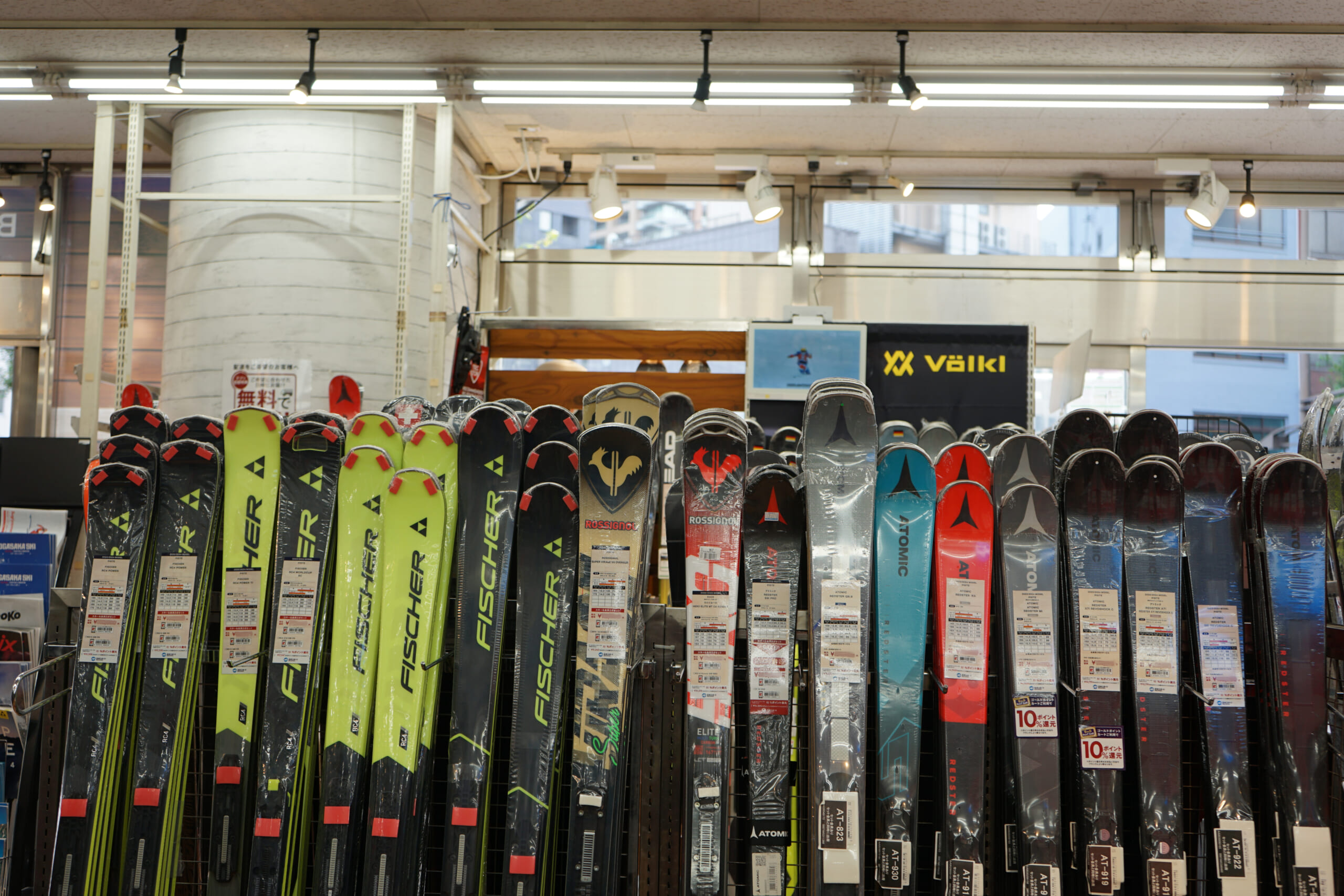 スキーアイテム買う前チェック！ ショップ店員に学ぶ、最高のスキー 
