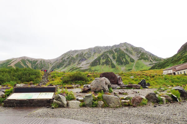 立山登山のベース基地になる室堂