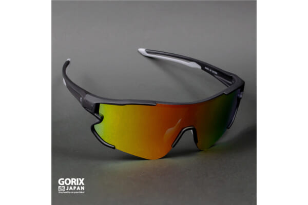 偏光レンズを採用したGORIXのサングラス