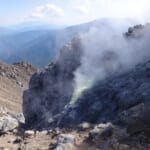 焼岳の噴気