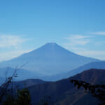 奈良倉山から望む富士山