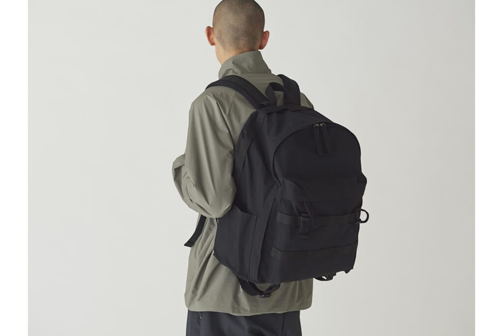 スノーピークのLW Taslan Ripstop Backpackの使用イメージ