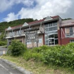 【画像】東北ならではの名湯に酔いしれる！　初夏の花を愛でる山旅「前衛峰・笹森山ハイク」を心ゆくまで堪能 〜 画像1