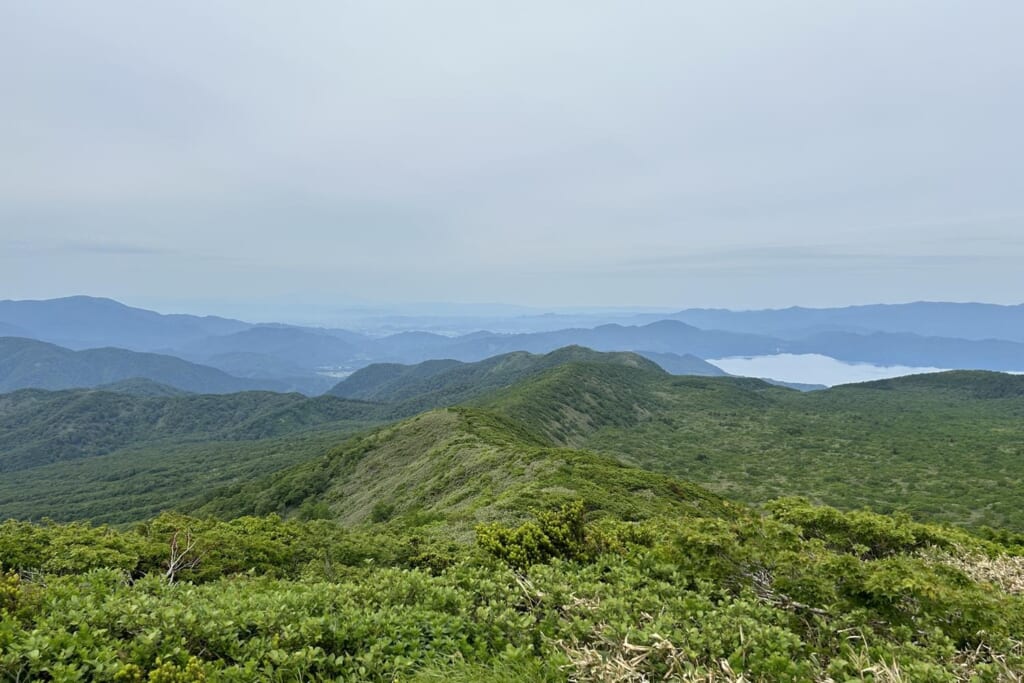 尾根からの景色