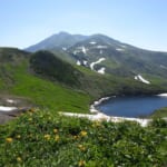 鳥海山の麓の鶴間池