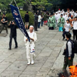 【画像】富士登山の夏山シーズン開幕！　富士山麓の夏の風物詩、古来から伝わる「富士山開山祭前夜祭」に潜入してみた 〜 画像1