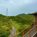 【画像】あえてハズしの沖縄の南海の島登山！　ロングトレッキングのご褒美は山頂から眺めるエメグリの海 〜 画像1