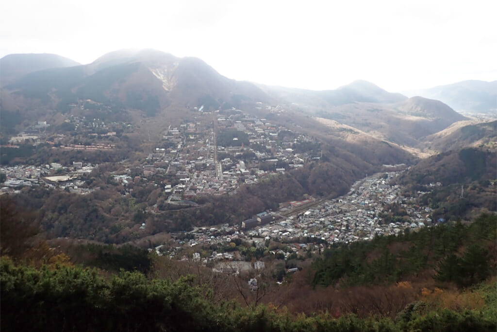 明星ヶ岳山頂から眺める強羅の街