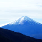 本社ケ丸の山頂から望む富士山