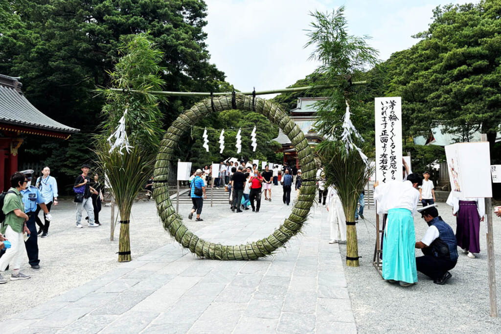 鶴岡八幡宮の茅の輪くぐり