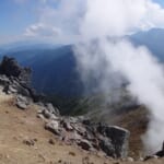 【画像】登山者のための火山のリスクヘッジ ！　噴火リスクがある山に登るときの準備と対策とは 〜 画像1