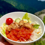 【画像】猛暑の山飯はトマトでパワーチャージ！　爽やかサラダに2種盛りカリーで夏バテ防止の山行を満喫 〜 画像1