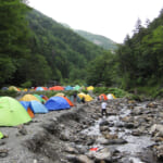 【画像】山頂付近でのテント泊に憧れる！　日帰り登山からワンステップ進むためのテント泊登山入門 〜 画像1