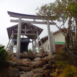 【画像】入山期間のリミット迫る！　中禅寺湖を見下ろす急登続きの「男体山」登山を満喫 〜 画像1