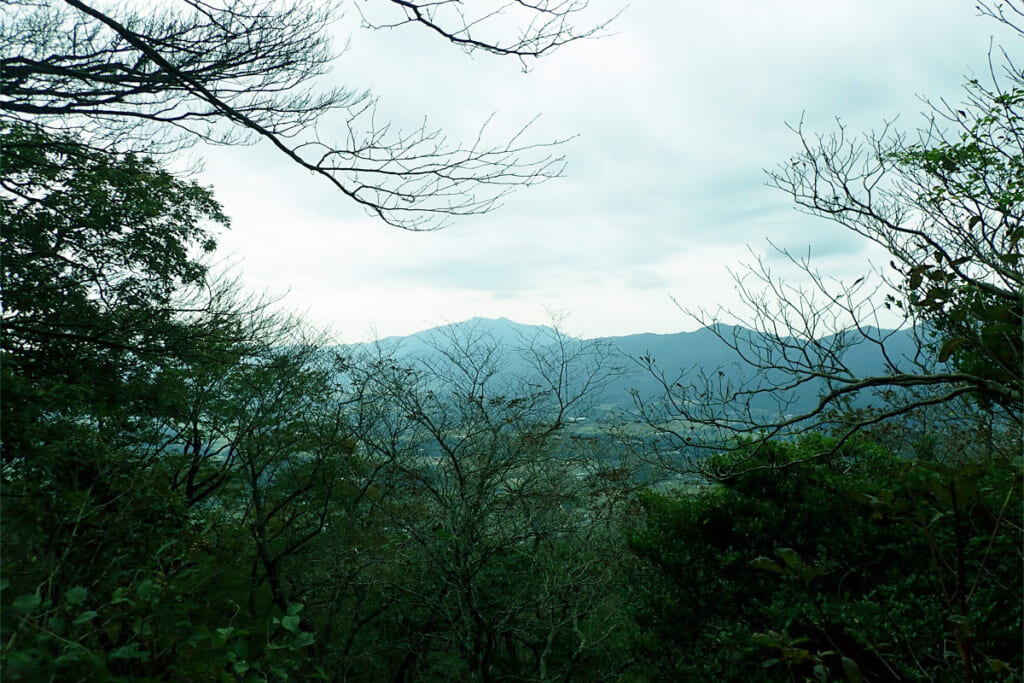 難台山頂からの筑波山