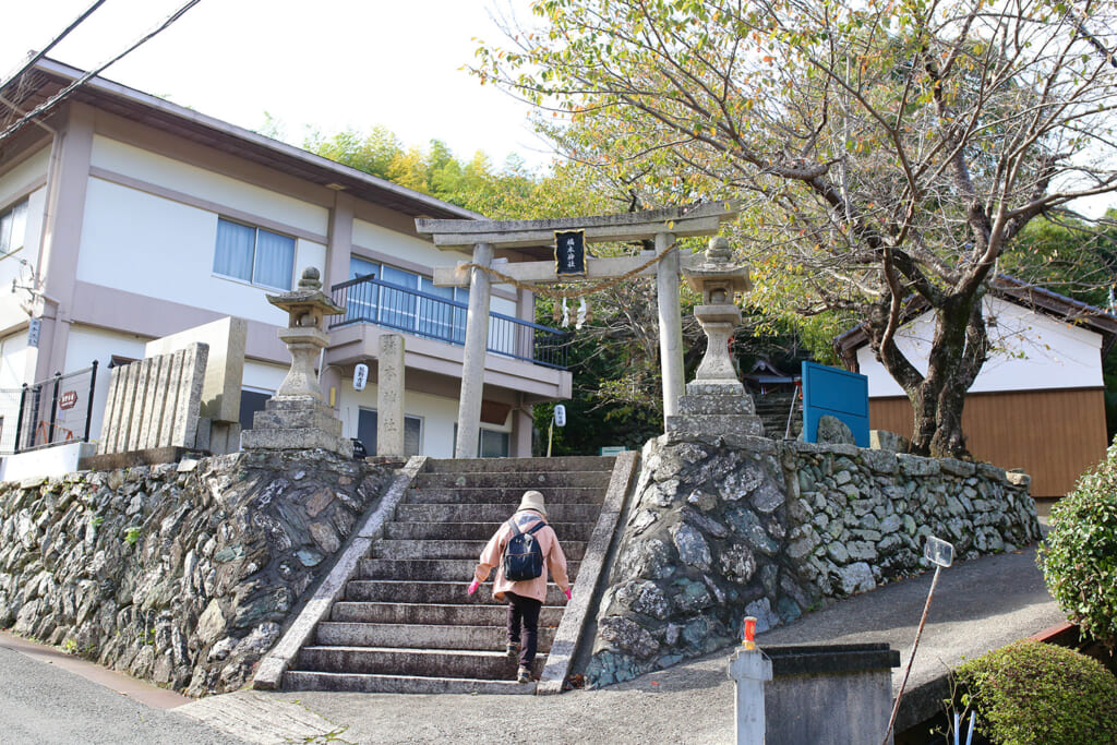 橘本神社の入口