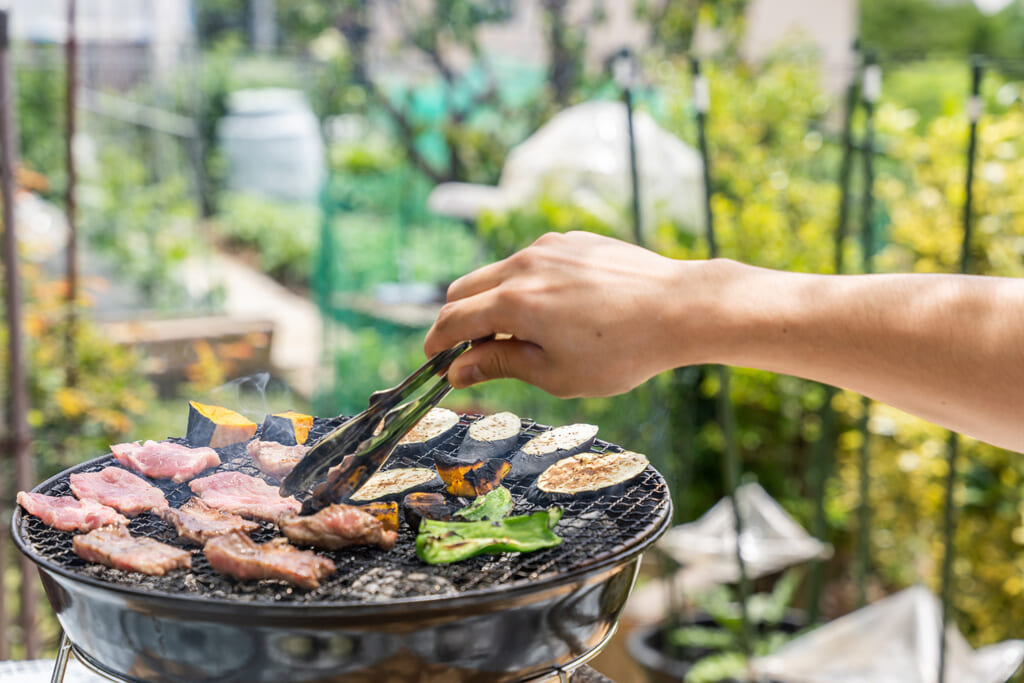 お庭のBBQ