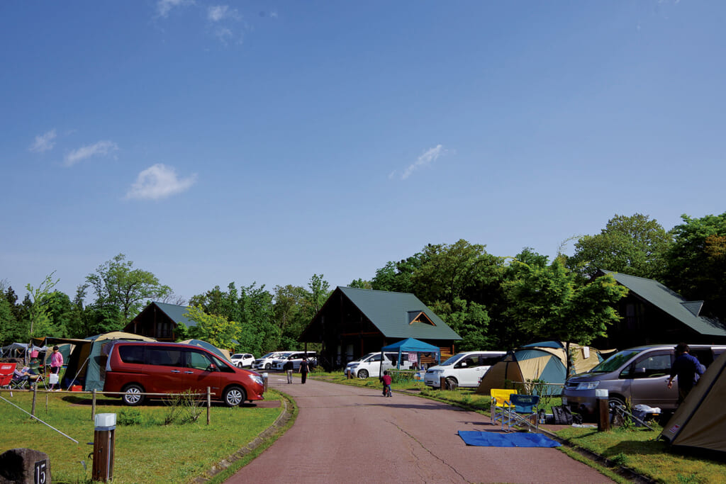 富山県富山市の割山森林公園 天湖森