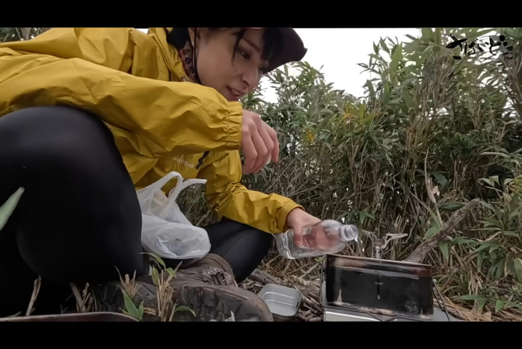 山飯をつくるかなほんさん