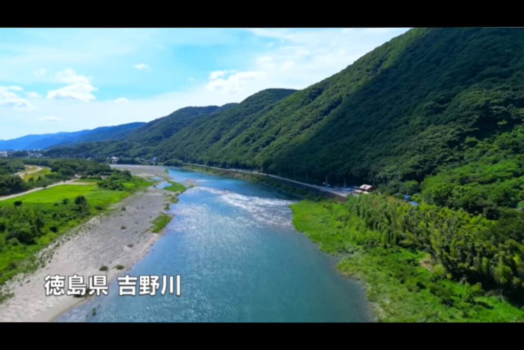 美しい清流の吉野川