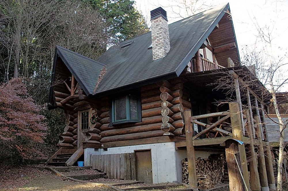 東京都あきる野市のLOG VILLAGE 山田大橋キャンプ場