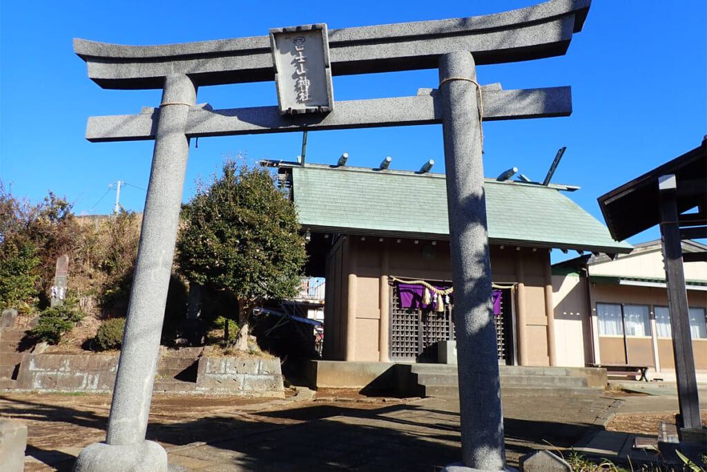 富士山神社の三の鳥居