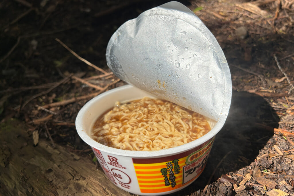 寒い季節には特にうれしいカップラーメン