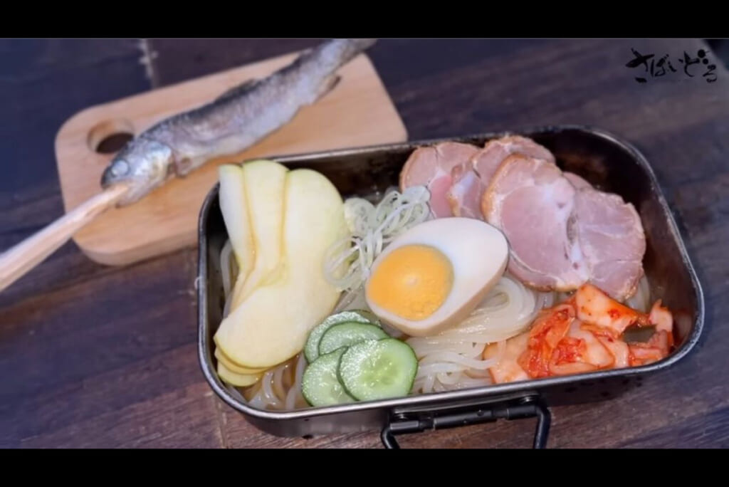 岩魚の塩焼きと盛岡冷麺