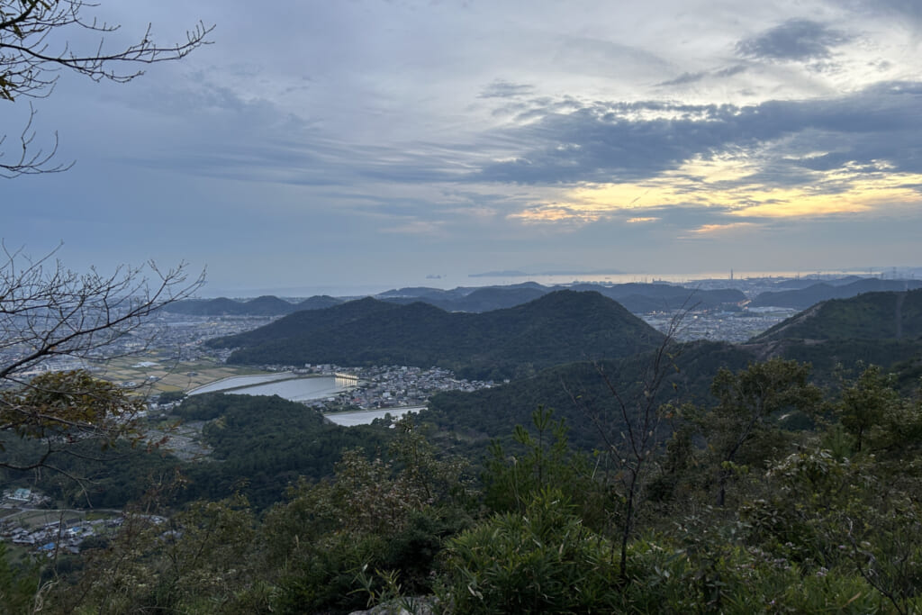 高御座山からの日没