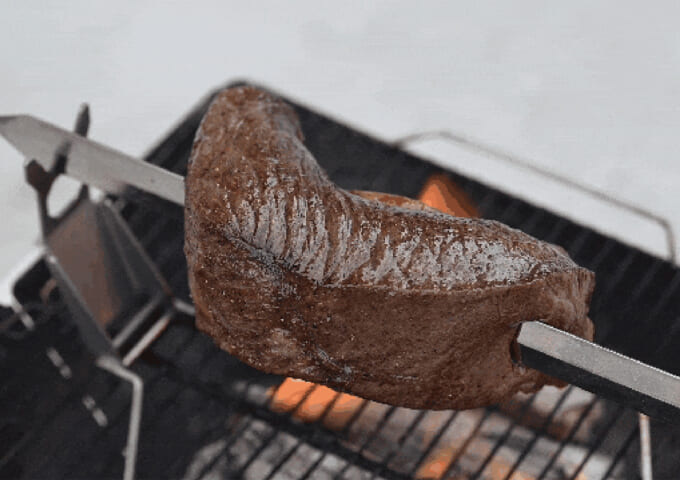 牛肉の丸焼き