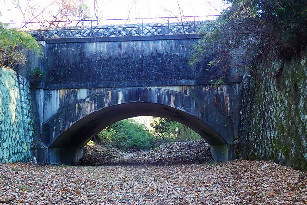 水路橋のアーチ