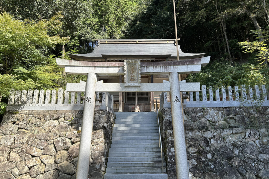 八王子神社