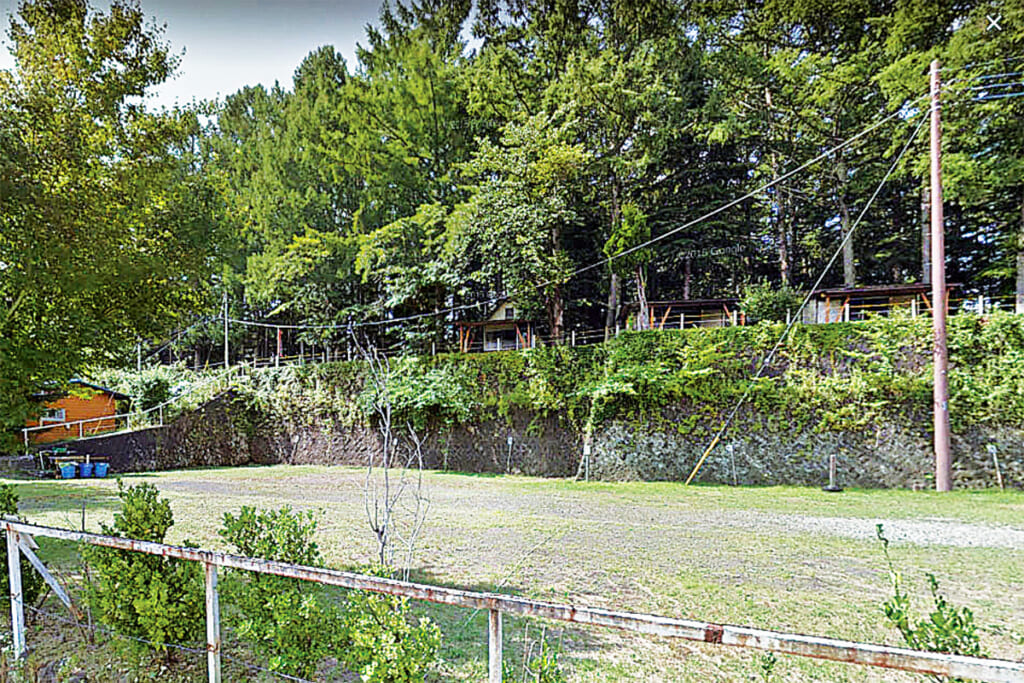 山梨県富士河口湖町のニューブリッヂキャンプ場